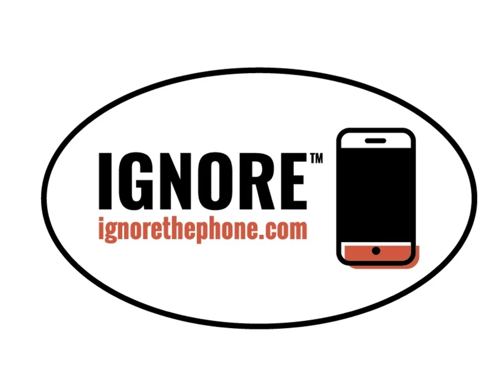 Ignore message with a cell phone drawing and the link ignorethephone.com